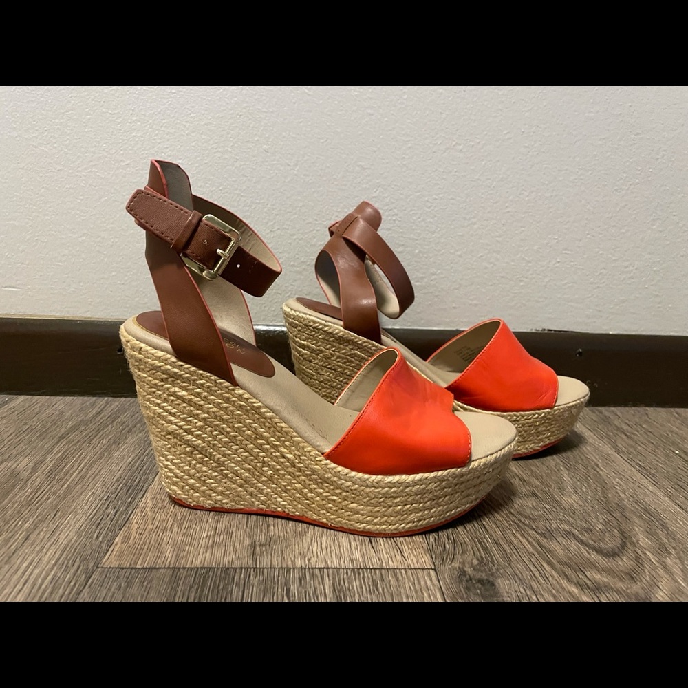 Kenneth Cole wedge